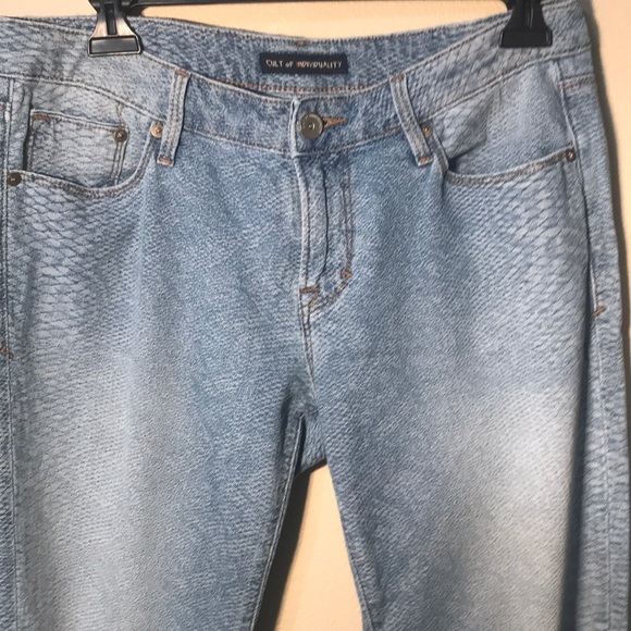 CULT OF INDIVIDUALITY snakeskin jeans! - Picture 2 of 8